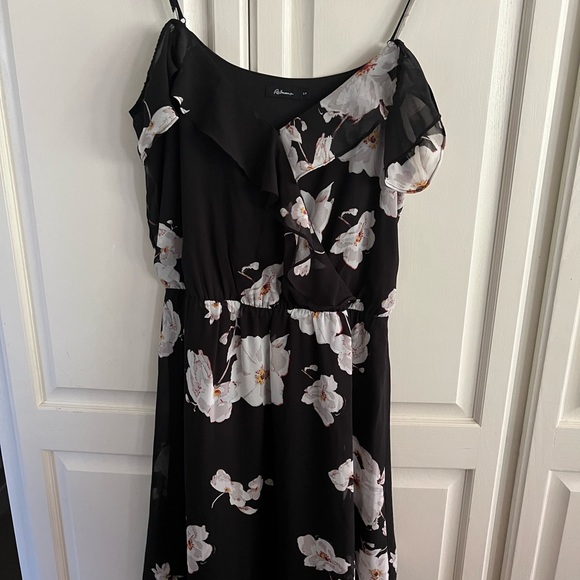 Reitmans size small dress. Worn once for an event. - Picture 1 of 1